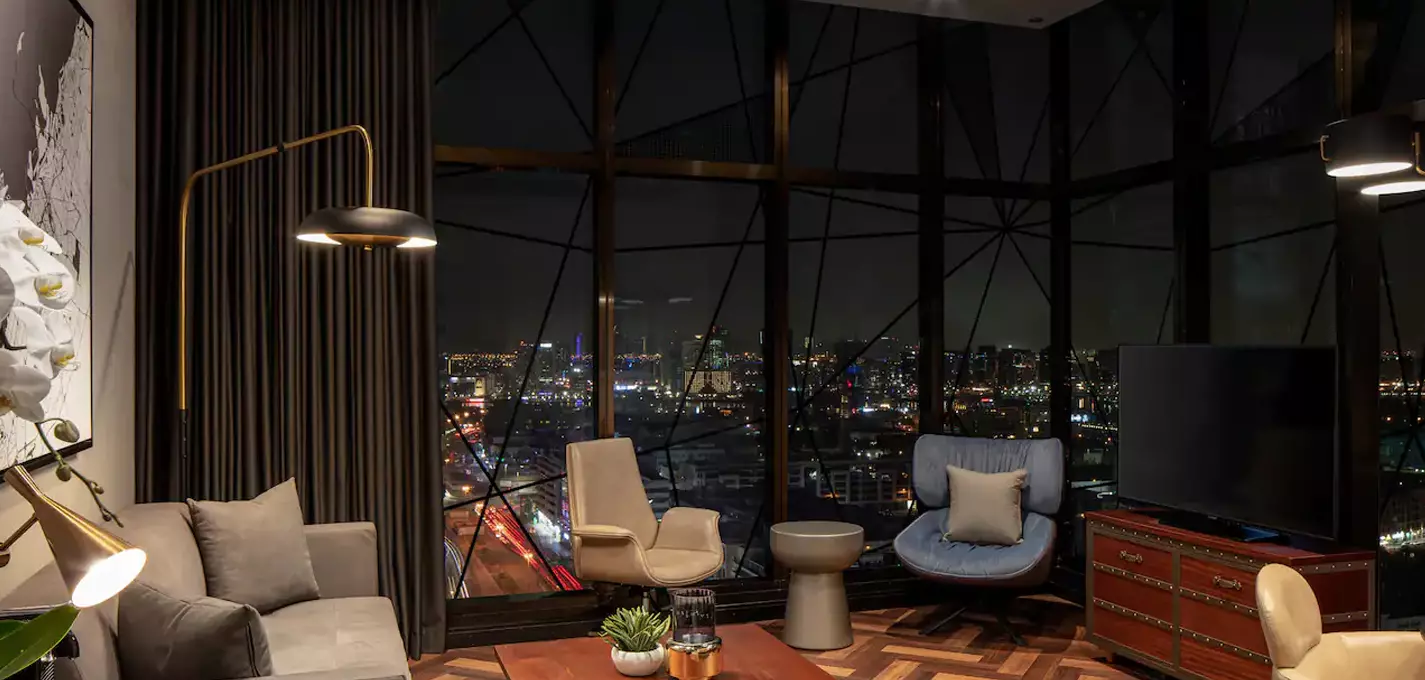 Double Tree By Hilton M Square